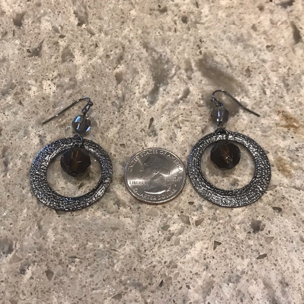 Premier Designs Hematite Plated Earrings - Picture 3 of 6